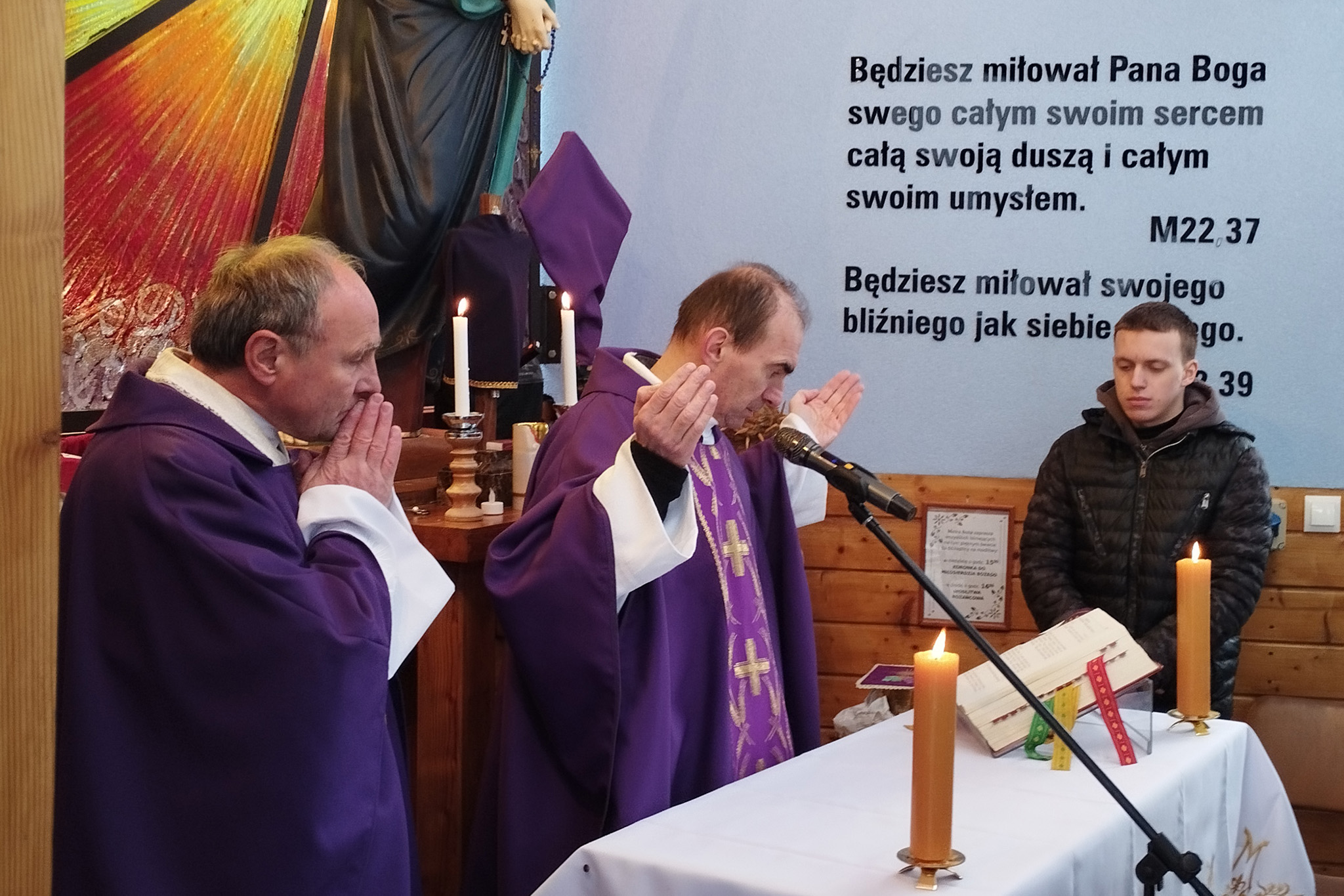 Cisownica się modli